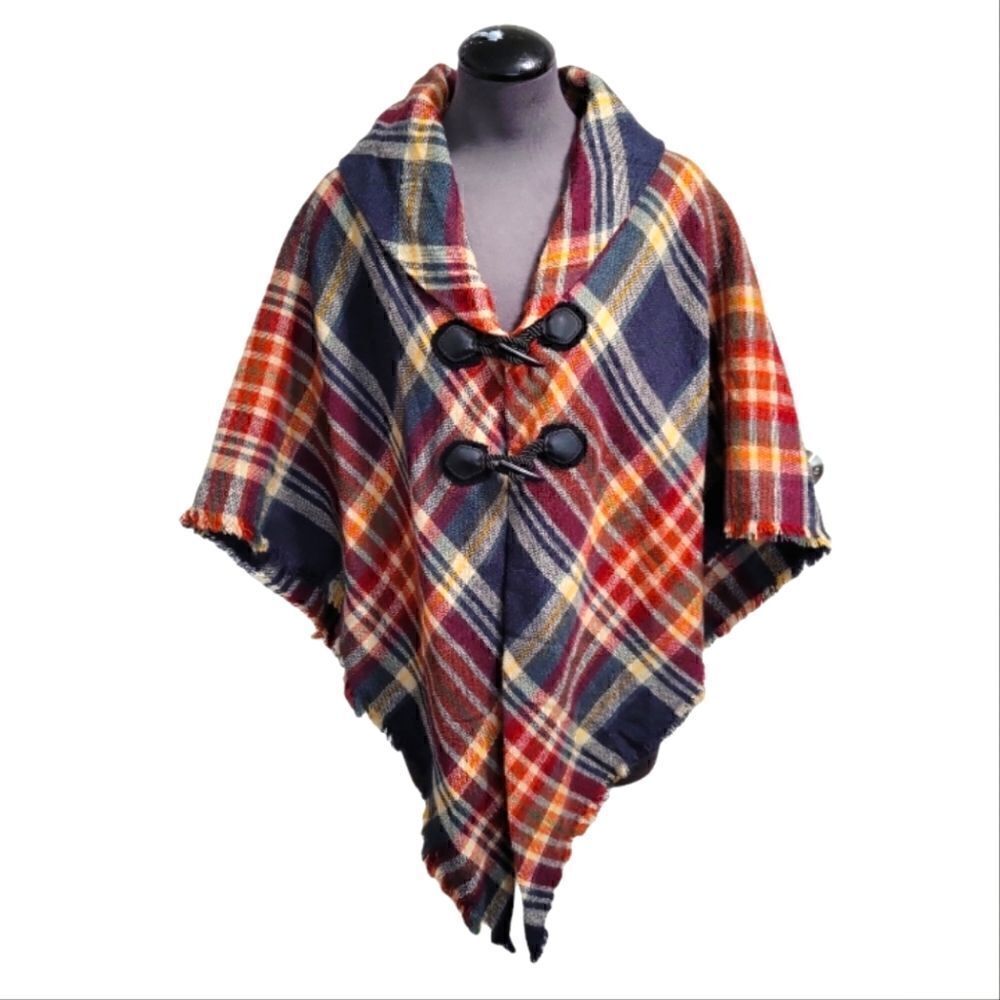 NWT PLAID SHAWL/BLANKET SCARF WITH TWO HOOKS IN THE FRONT OSFM